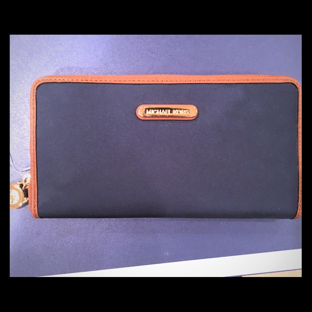Michael Kors Navy Wallet
